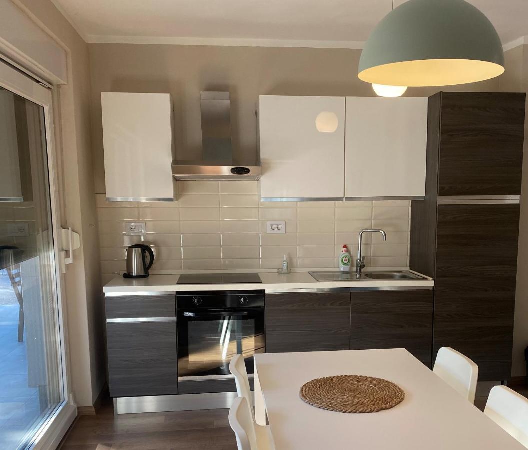 M Plus Residence Pinezici  Luaran gambar